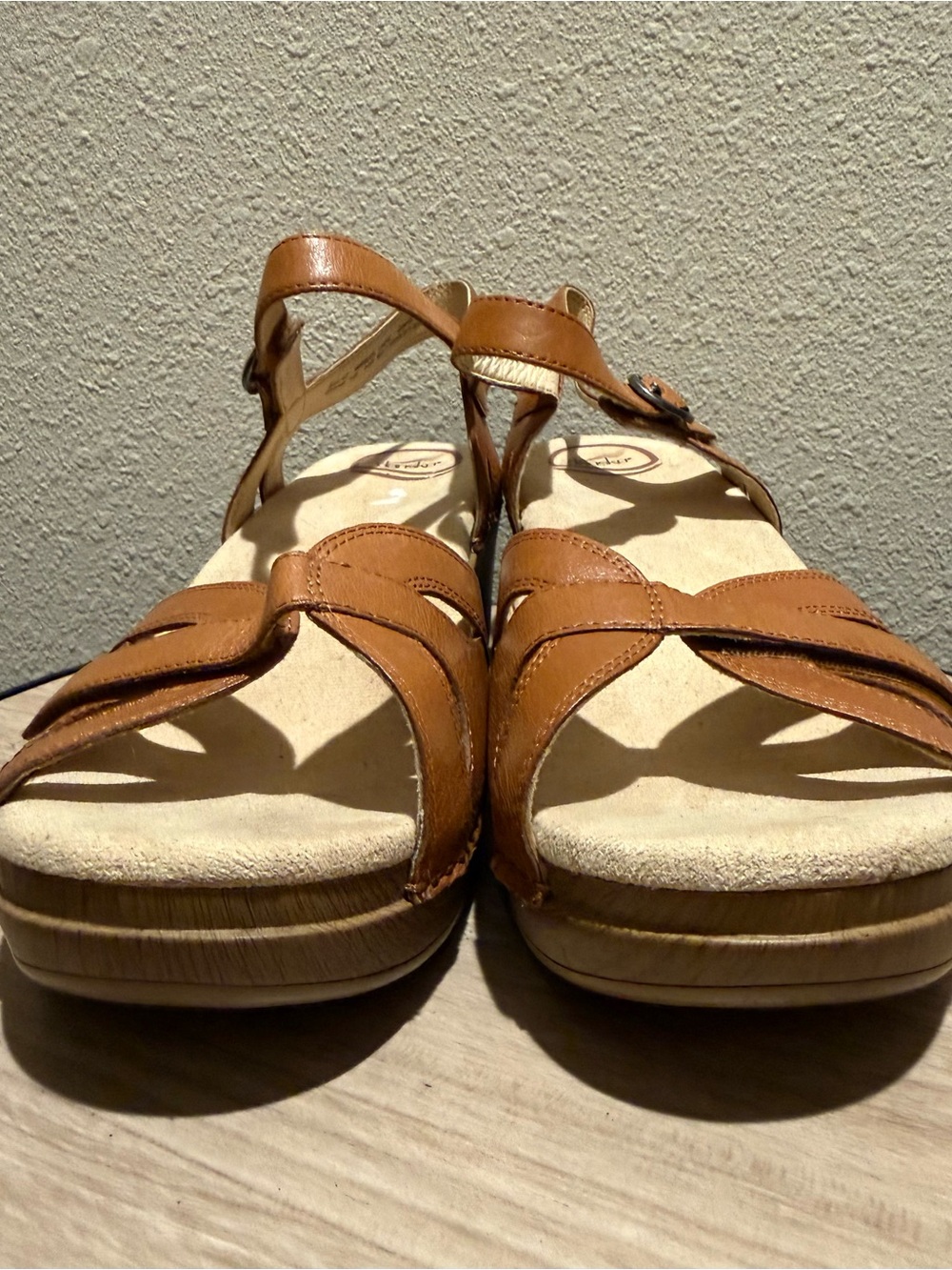 Dansko Season Camel Tan Leather Sandal Size 41 US 10.5-11 Hook & Loop Strap - Picture 6 of 11